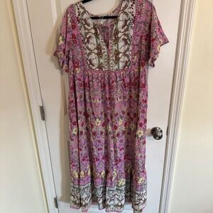 Chic Bohemian Pink and White Midi Dress